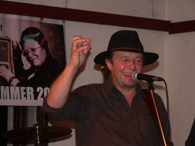 Baťa & něžný Kalábůf beat